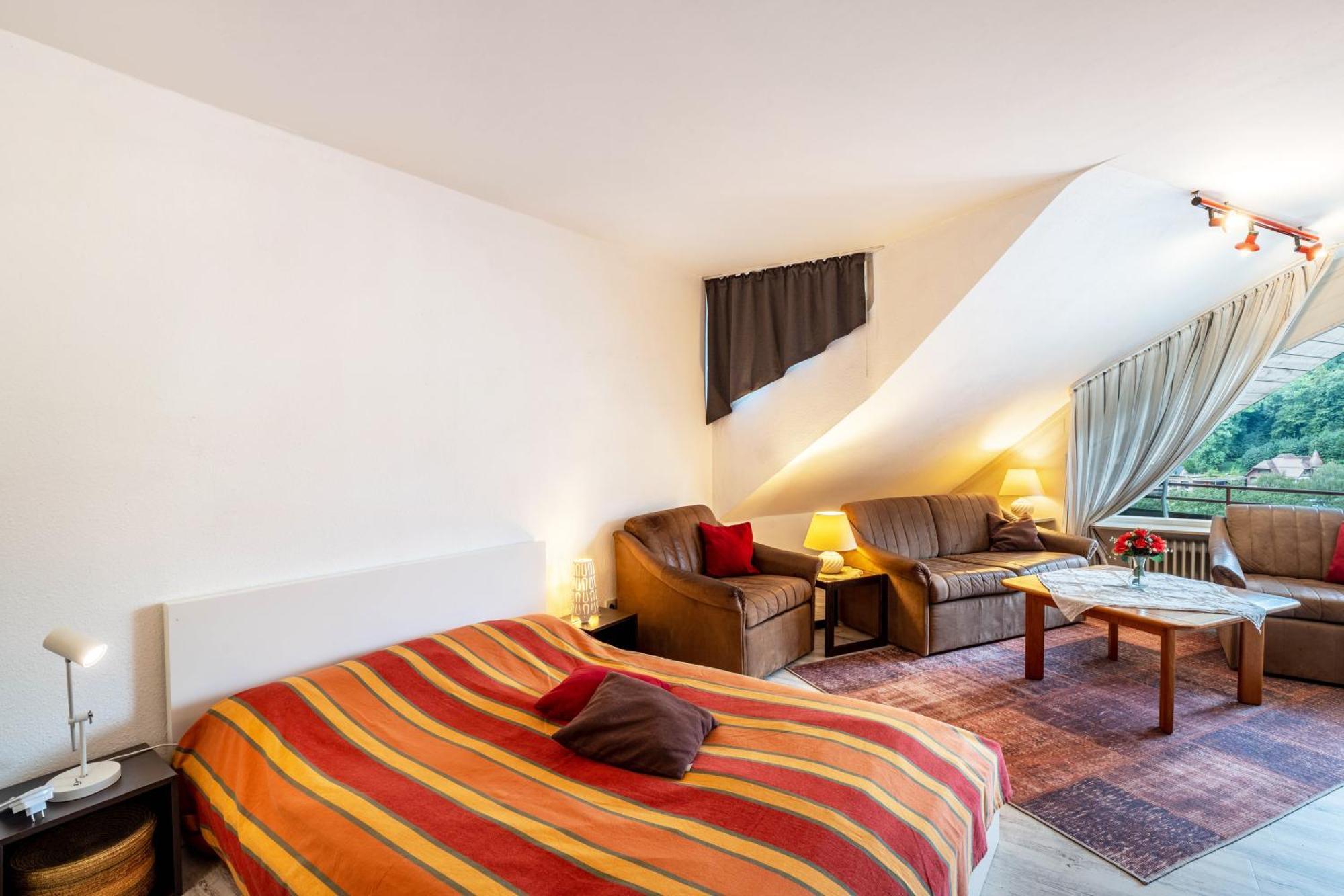 Ferienwohnung Weitblick Bad Liebenzell Exterior foto